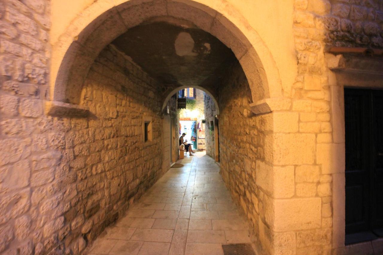 Vila Town House In The Centre Of Historic Trogir Exteriér fotografie